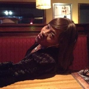 Meet your Posher, Mae